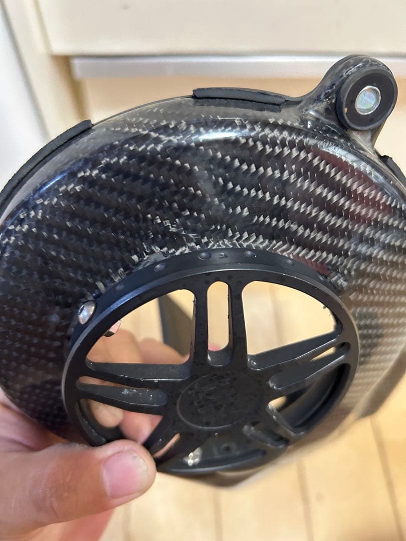 Ｖ１２５Ｓカーボン３点