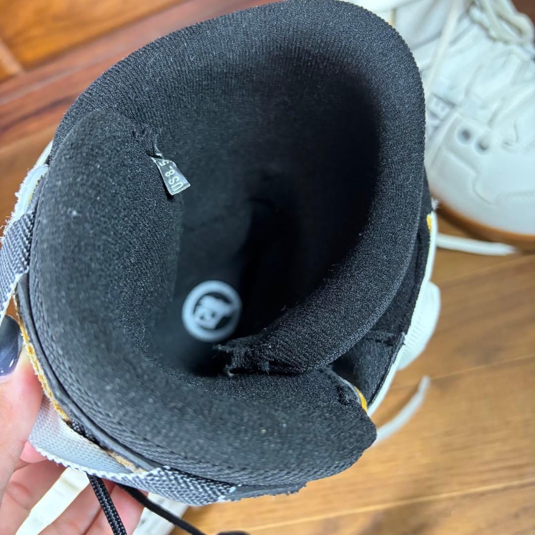 DEELUXE ディーラックス D.N.A スノーボードブーツ 未使用級 超美品