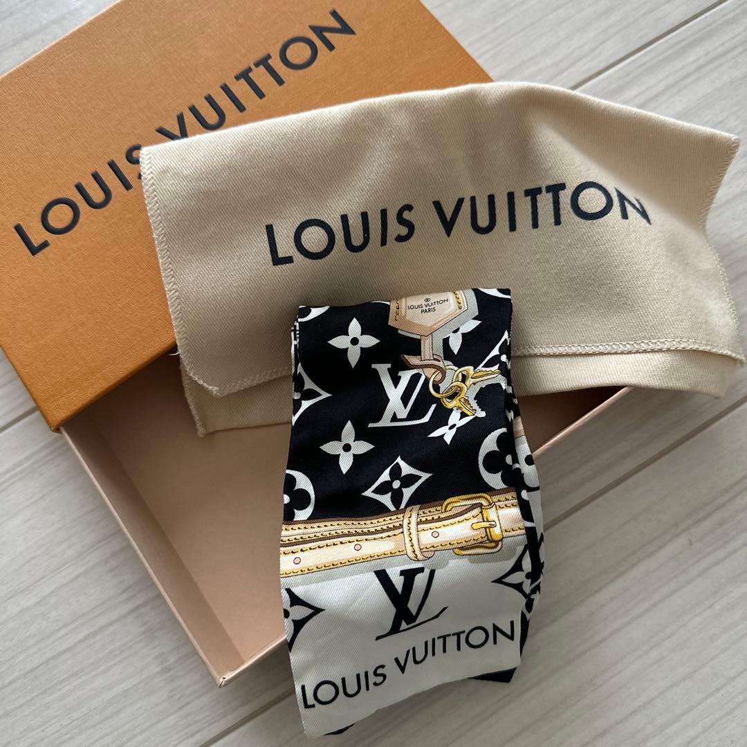 ルイヴィトン バンドー・モノグラム コンフィデンシャル スカーフ