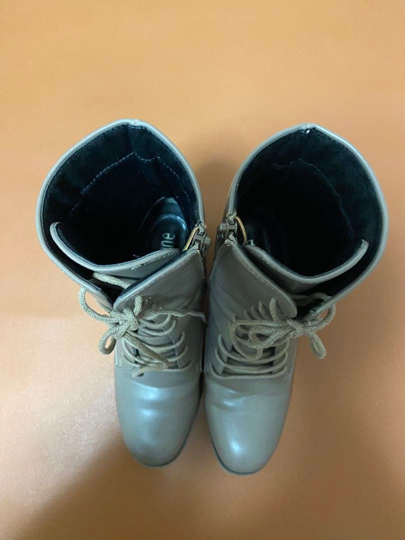 キャサリンコテージ袴１６０　ブーツ　髪飾り付き