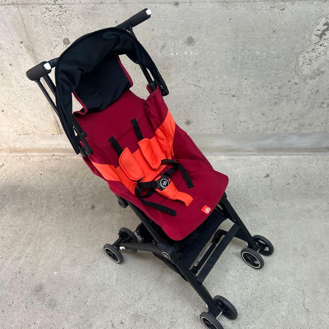 清掃済み　gb ポキットプラス　折り畳みベビーカー　バギー　POCKIT+