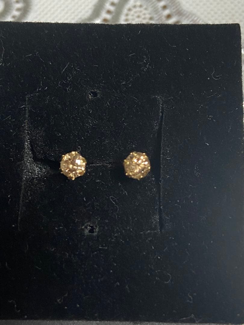 18Ｋ ダイヤモンドピアス