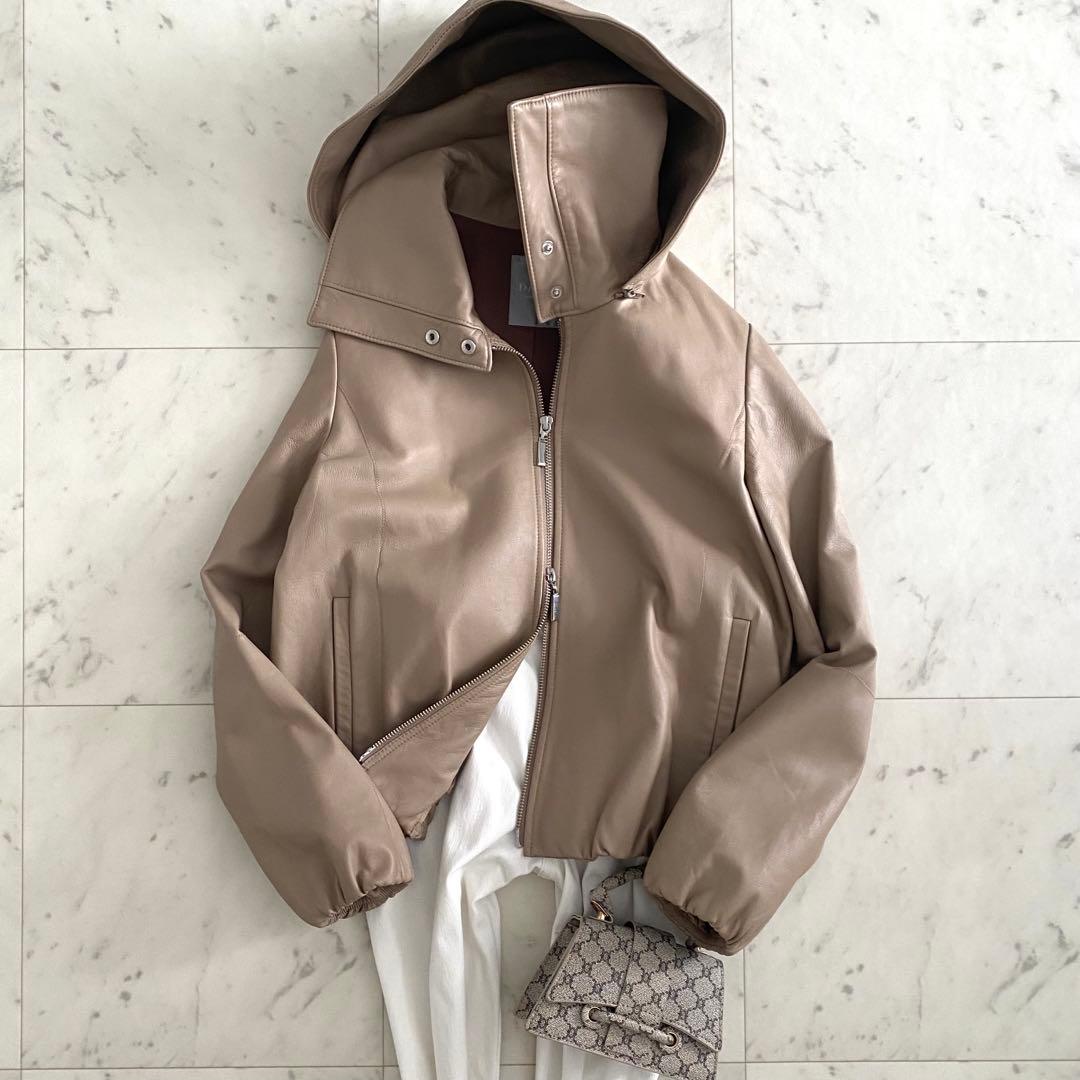 美品 ダーマコレクション 2WAYフード付き リアルラムレザーブルゾンジャケット