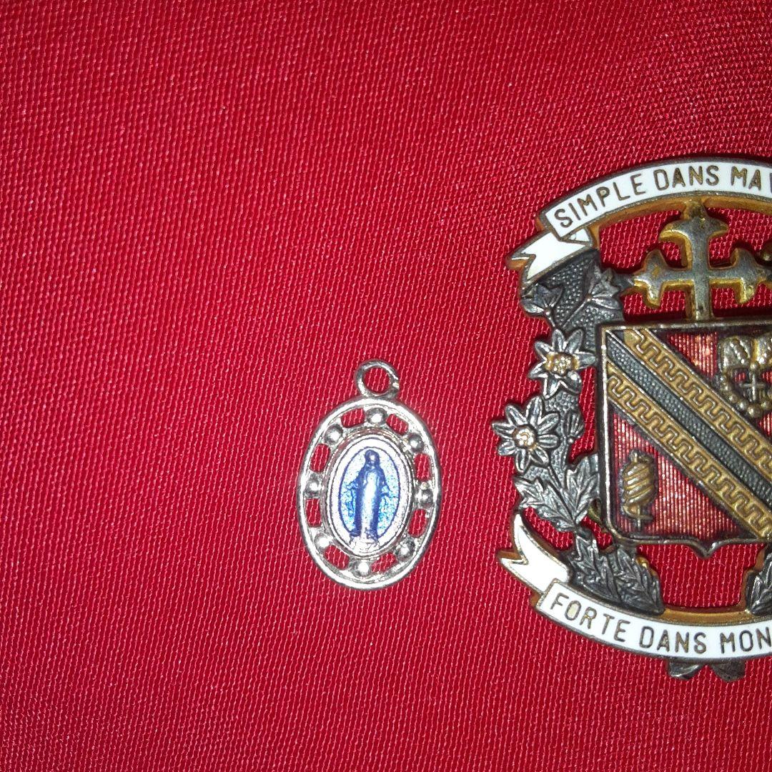 福岡雙葉校章、その他2つ