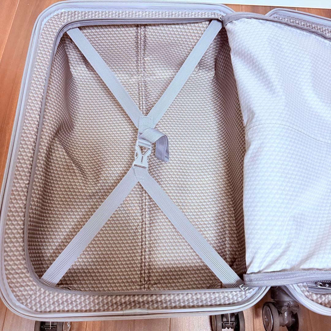 希少 サムソナイト スーツケース ポリゴン スピナー 61/22シルバー 50L