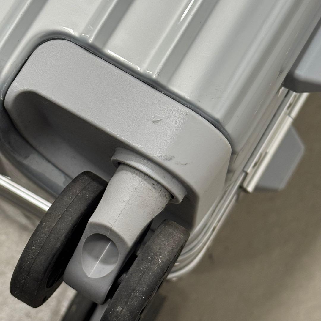 リベティ シルバー S 40L 機内持ち込み可能 Libetee