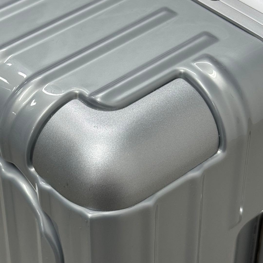 リベティ シルバー S 40L 機内持ち込み可能 Libetee