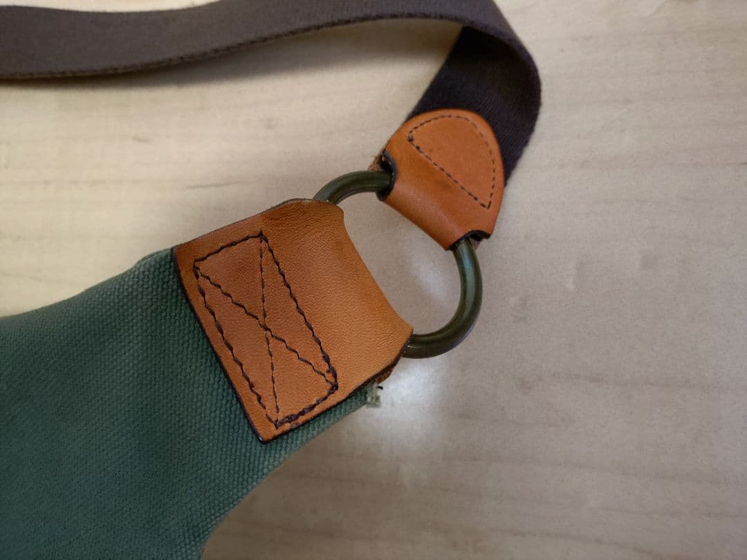 トロフィークロージング　デイトリップバッグ オリーブ