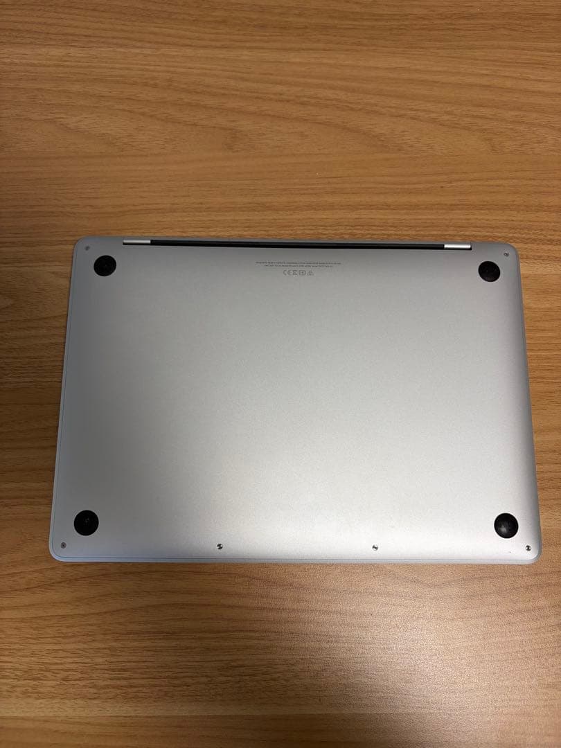 MacBook本体 MacBookPro 2019 13-inch 8GB