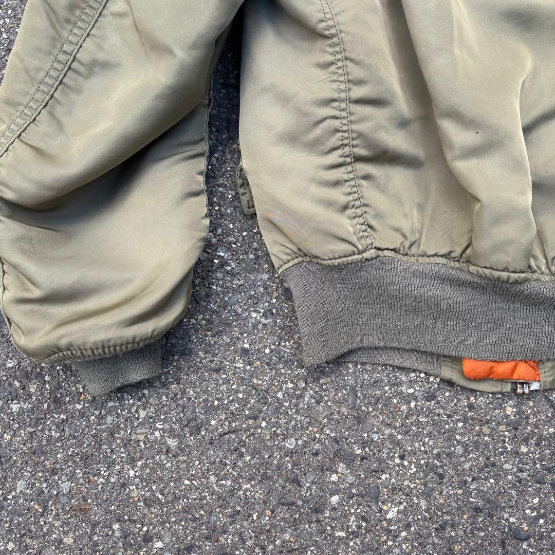 ALPHA 90s USA製米軍MA-1フライト ジャケット Sサイズ　3本線