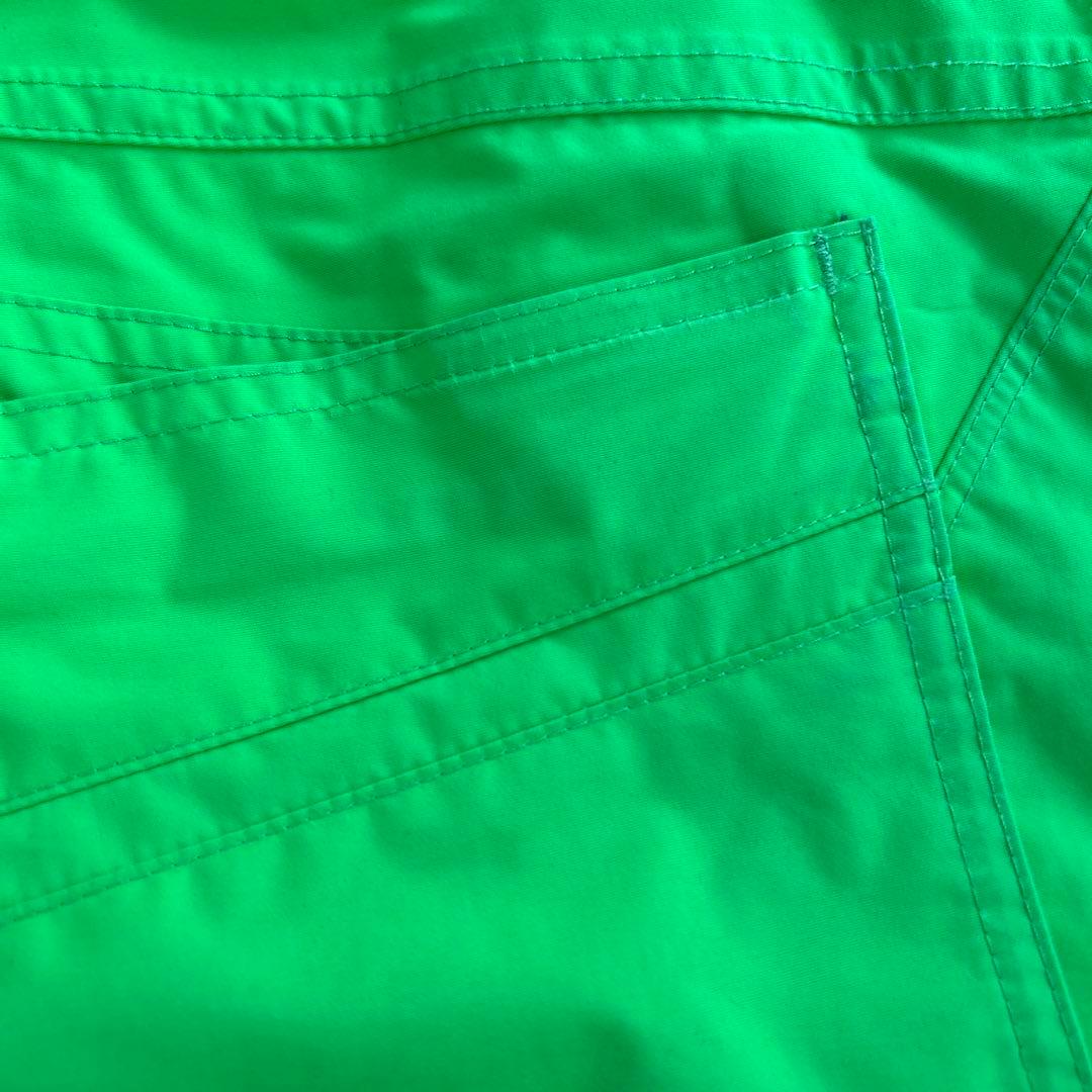 ボルコム　VOLCOM スノーボードパンツ　メンズMサイズ