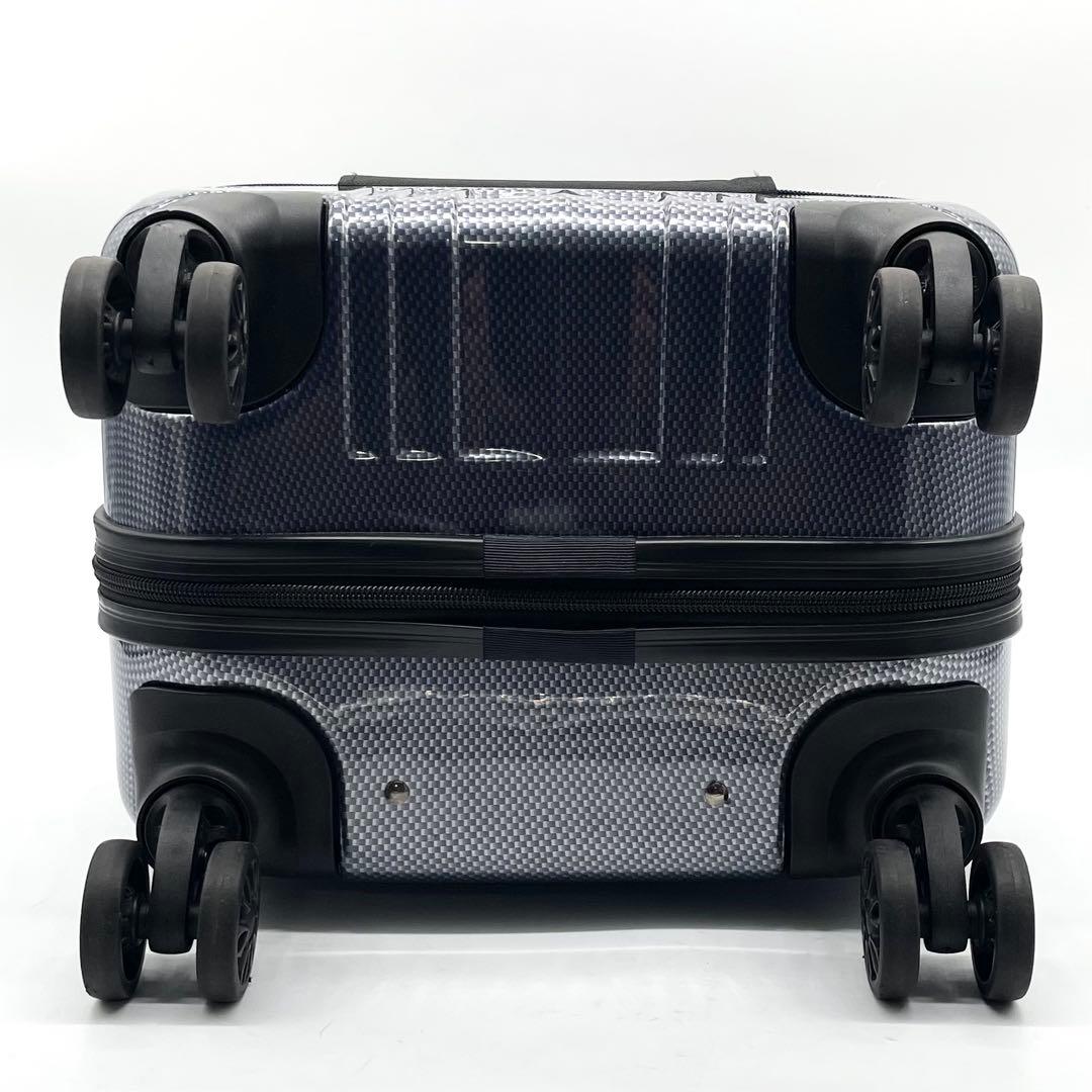 【美品】エース プリズム スーツケース 4輪 33L 機内持ち込み可 ネイビー