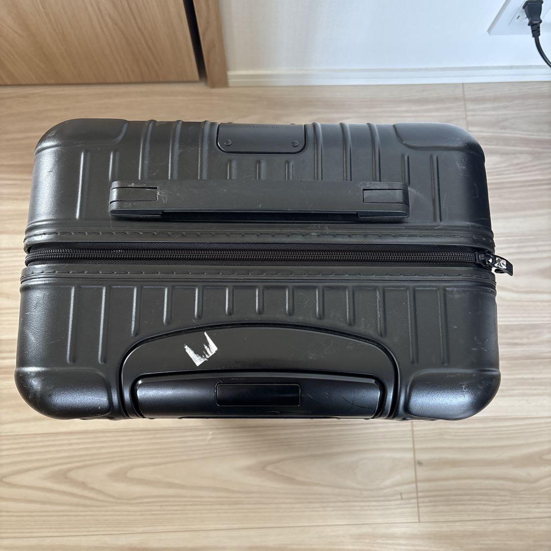 RIMOWA リモワ キャリー スーツケース ESSENTIAL CABIN S