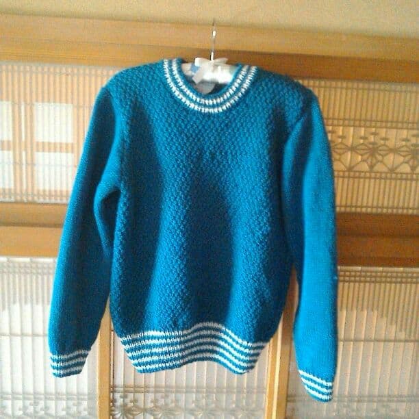 表編みと細編みのセーター