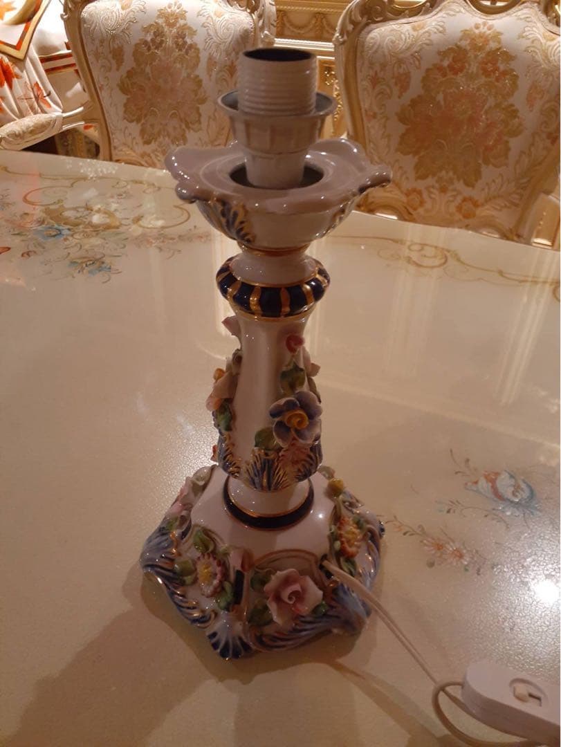 ♦️corsi   テーブルランプ　イタリー製　ロココ