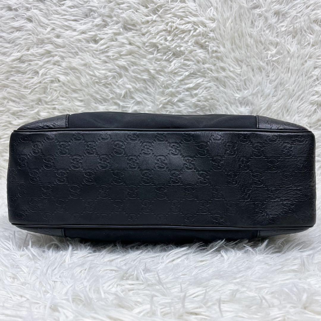 グッチ シマ メッセンジャーバック 大容量 ロゴプレート ショルダーバッグ A4