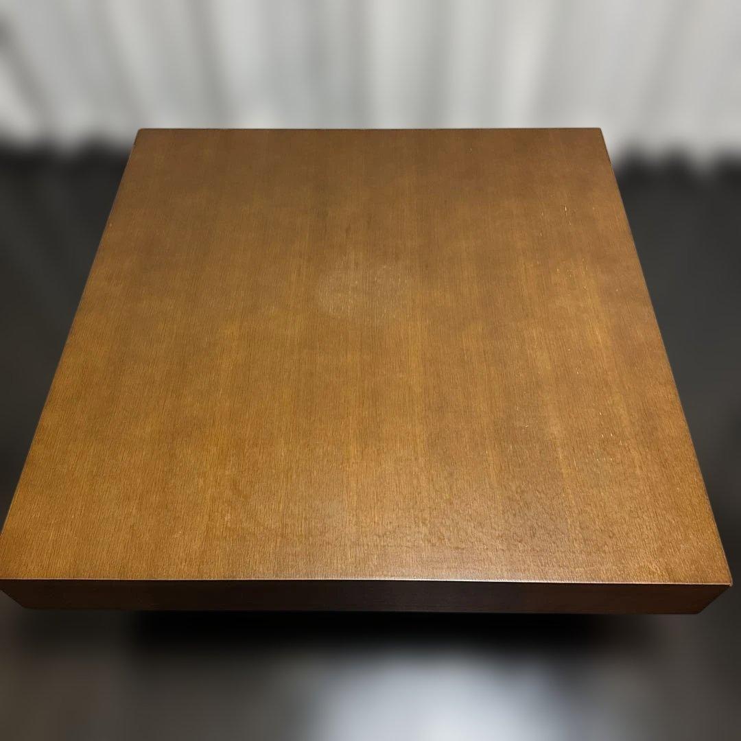 armonia LACCAセンターテーブル　100*100サイズ