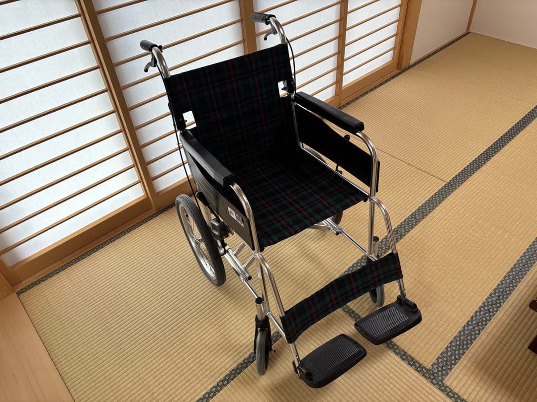 MiKi 介助用車椅子 チェック柄