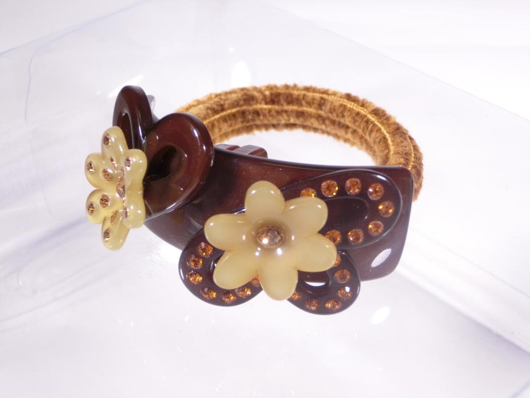 Alexandre 花モチーフ ブラウン ヘアゴム