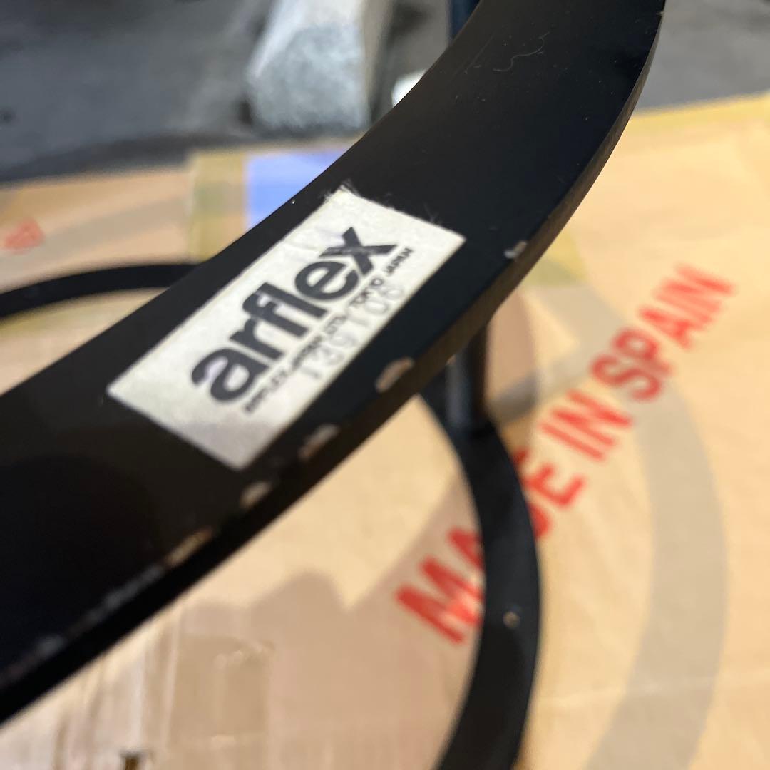 引取限定 最終価格arflex アルフレックスUVI ウビ 御影石 テーブル