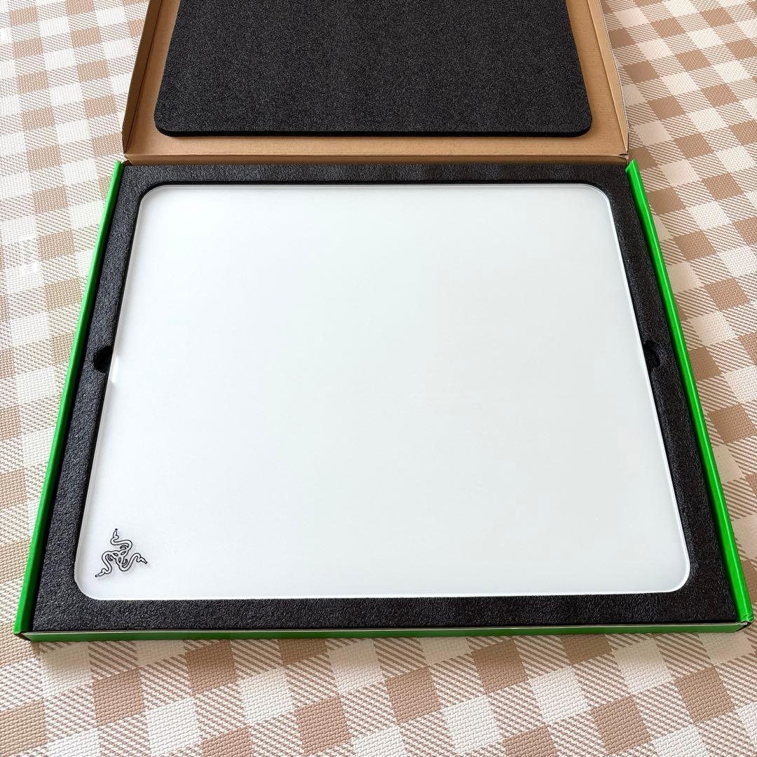 Razer Atlas White マウスパッド