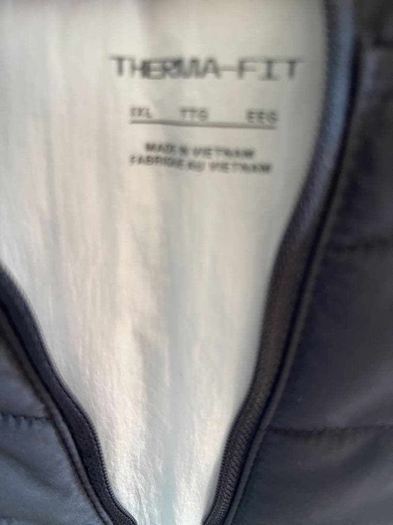 ⭐️新品タグ付き⭐️Nike Therma-Fit ランニングジャケット