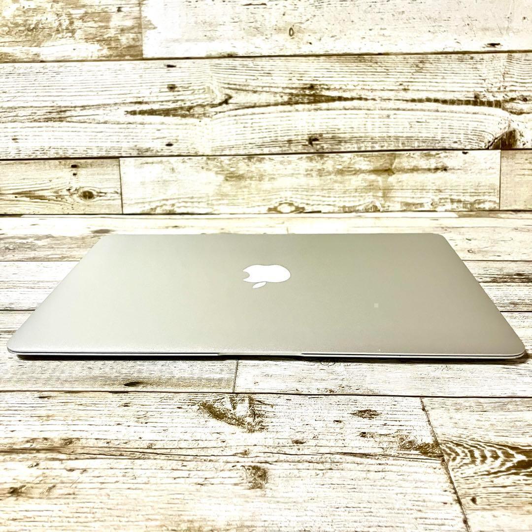 【美品】Apple MacBook Air 2017 充電器付き　A1466