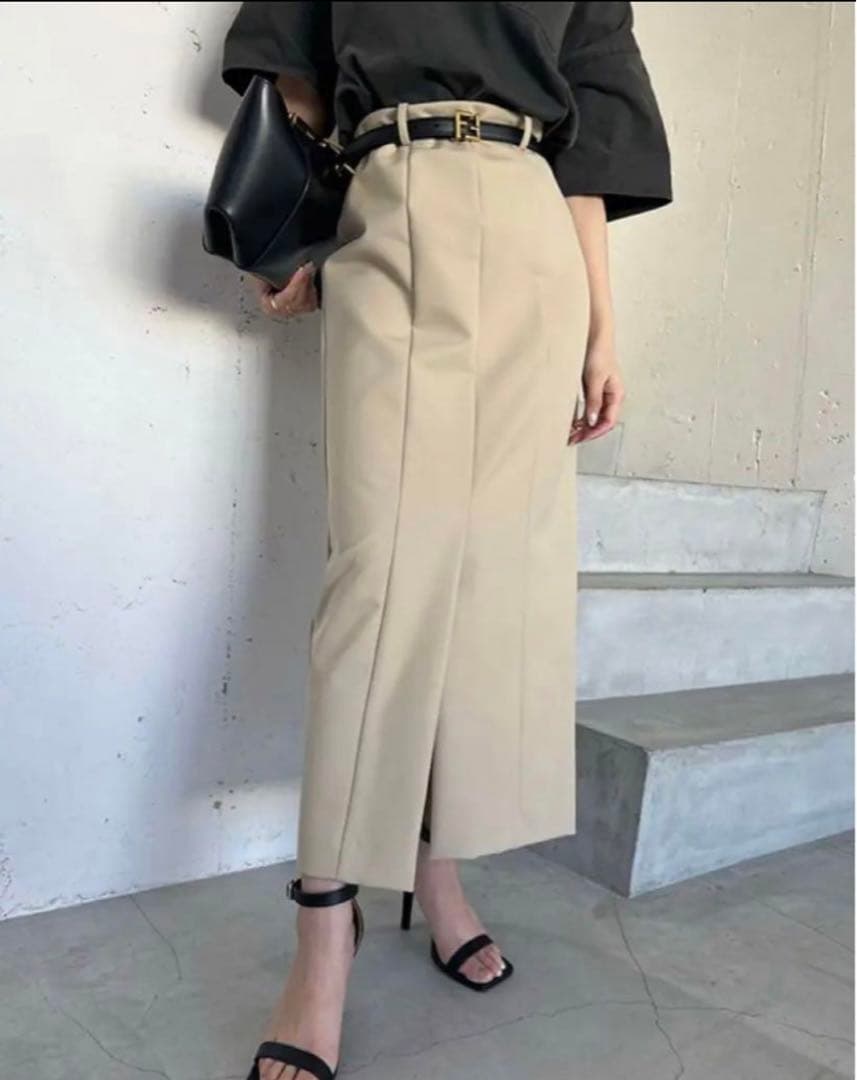 新品anuans フロントベンツパネルタイトスカート ベージュSサイズ