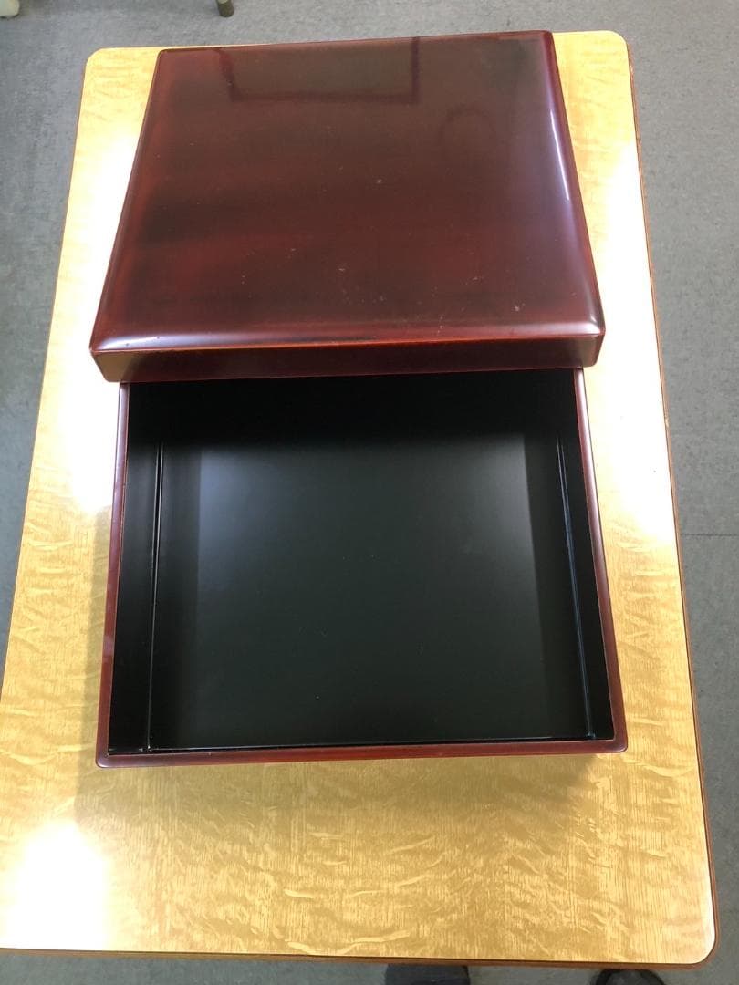 輪島塗松花堂弁当