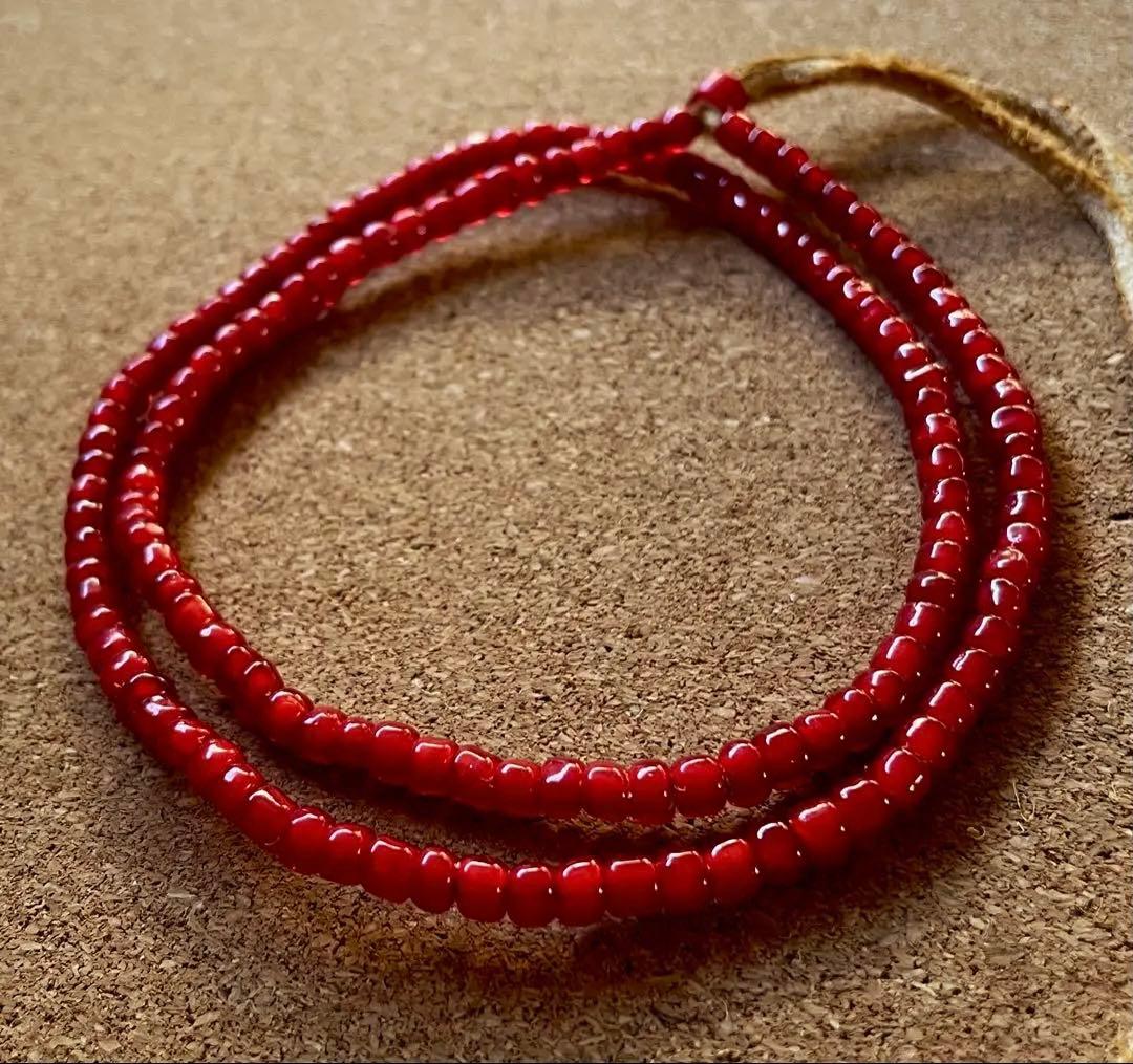 29日迄！特別割引！やばい輝き！細め　濃い赤　アンティークホワイトハーツ