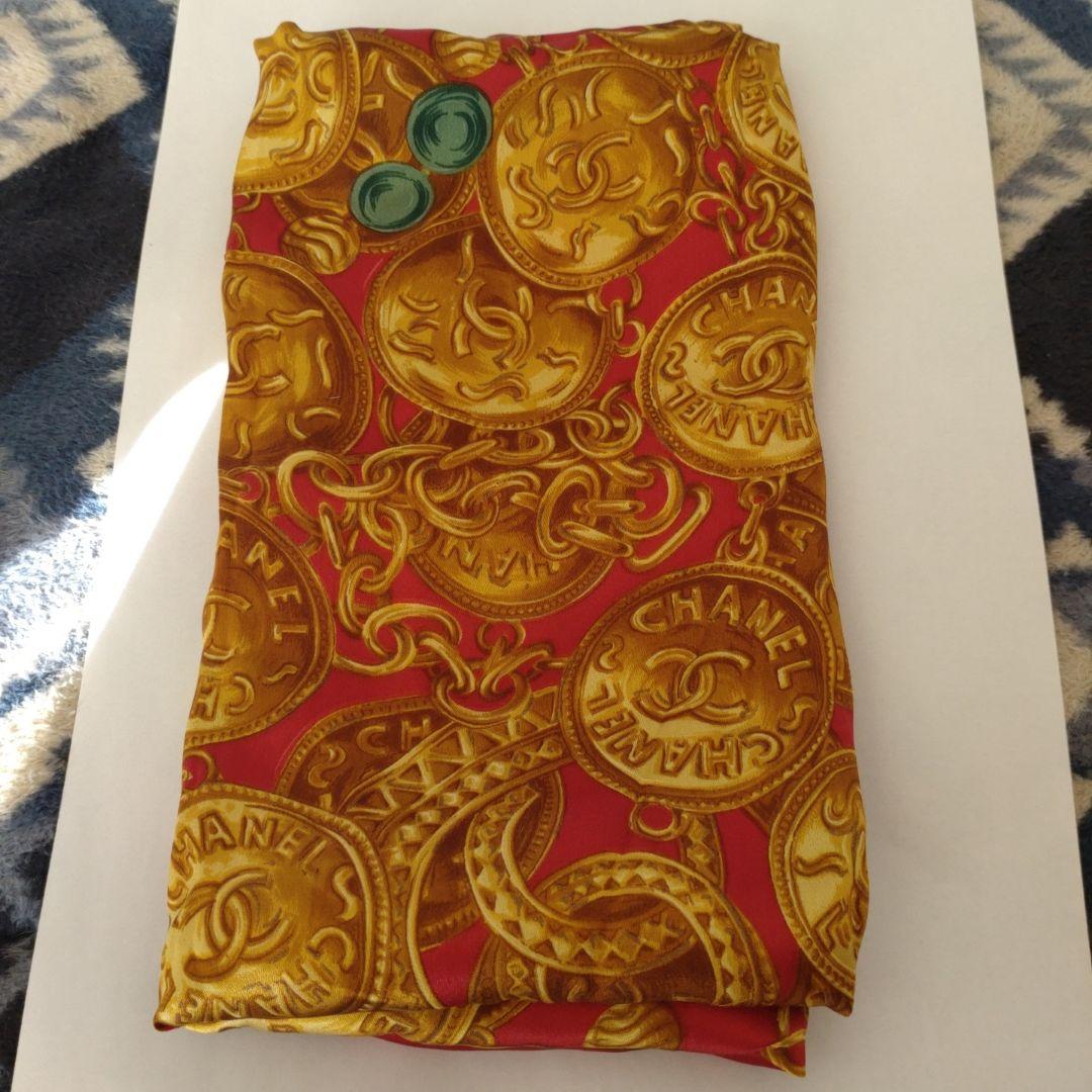 CHANEL モチーフ シルクスカーフ