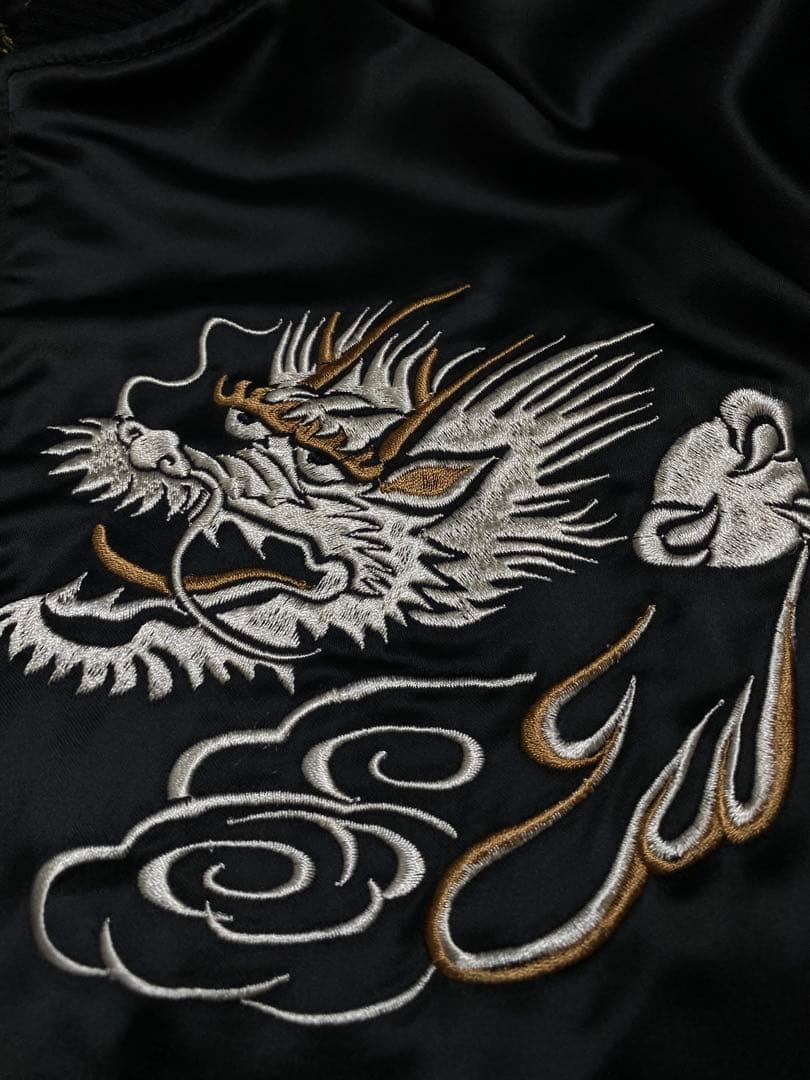 DEVINE 美品２面用 芸者龍 日本限定 unisex vintage サテン