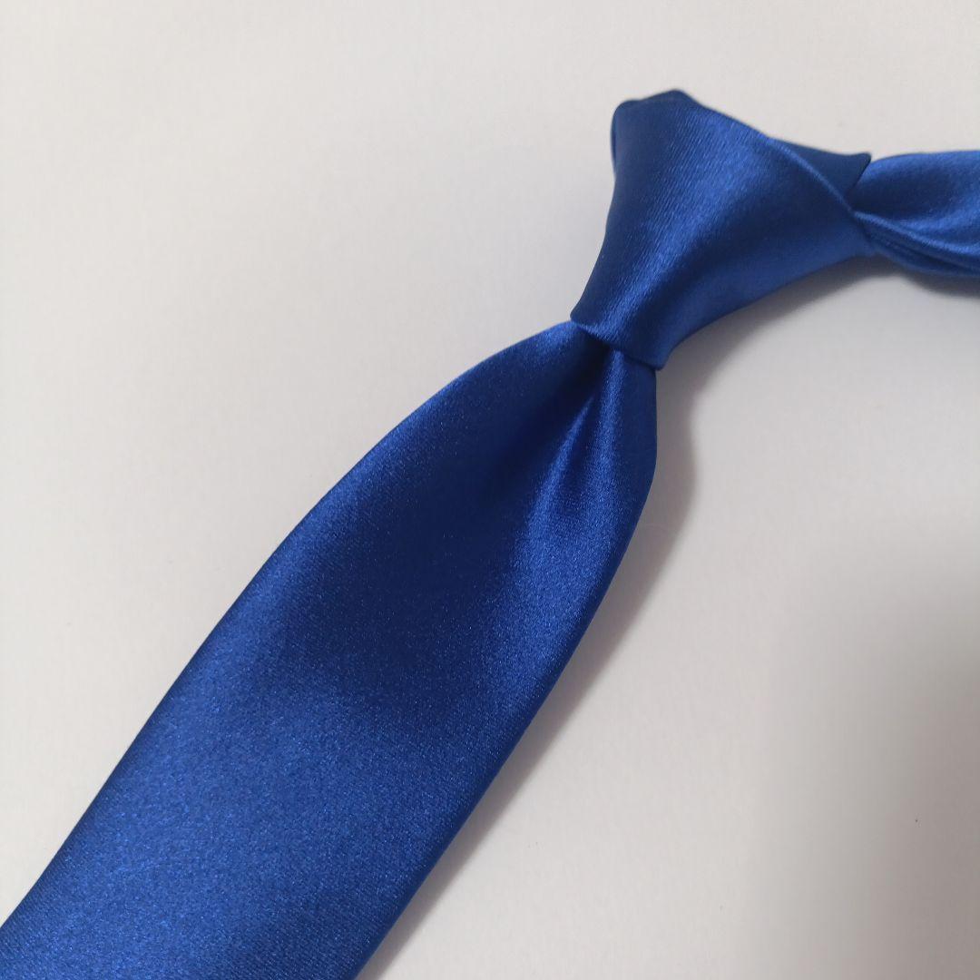 グッチ ソリッドタイ ナロータイ ネクタイ ブルー Italy製 美品