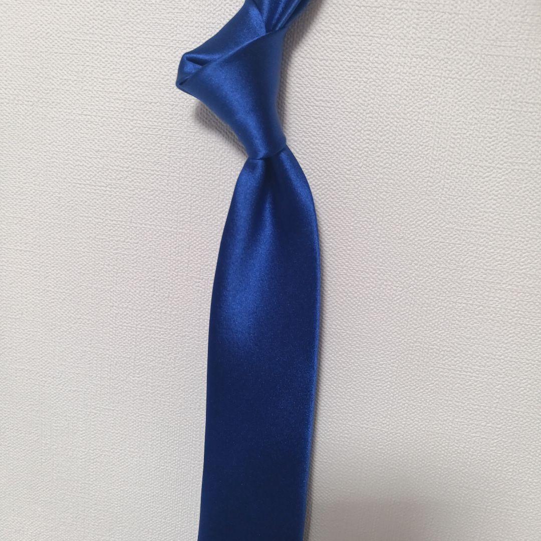 グッチ ソリッドタイ ナロータイ ネクタイ ブルー Italy製 美品