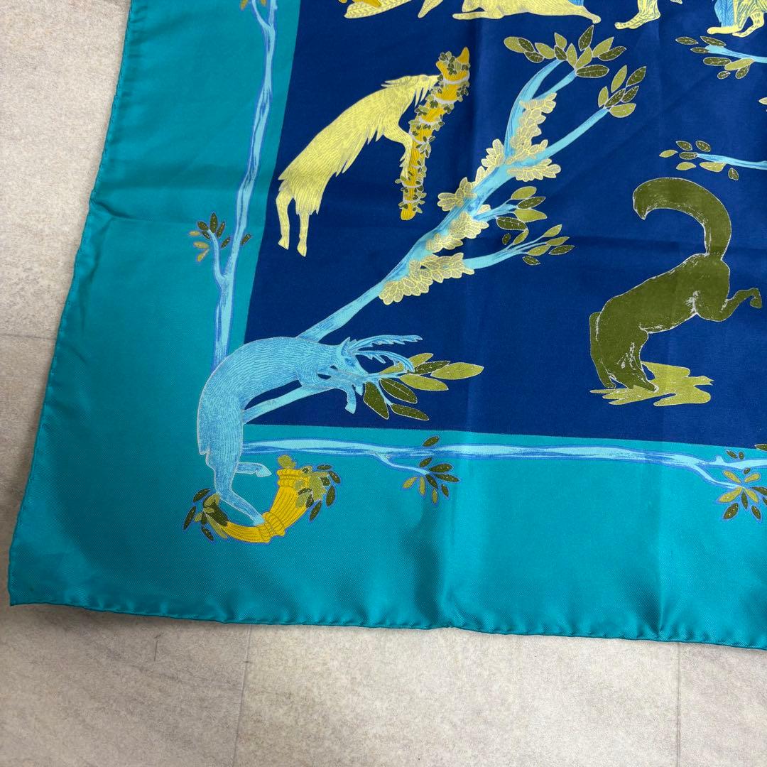箱付き HERMES エルメス スカーフ カレ90 ANIMAL ALPHAET