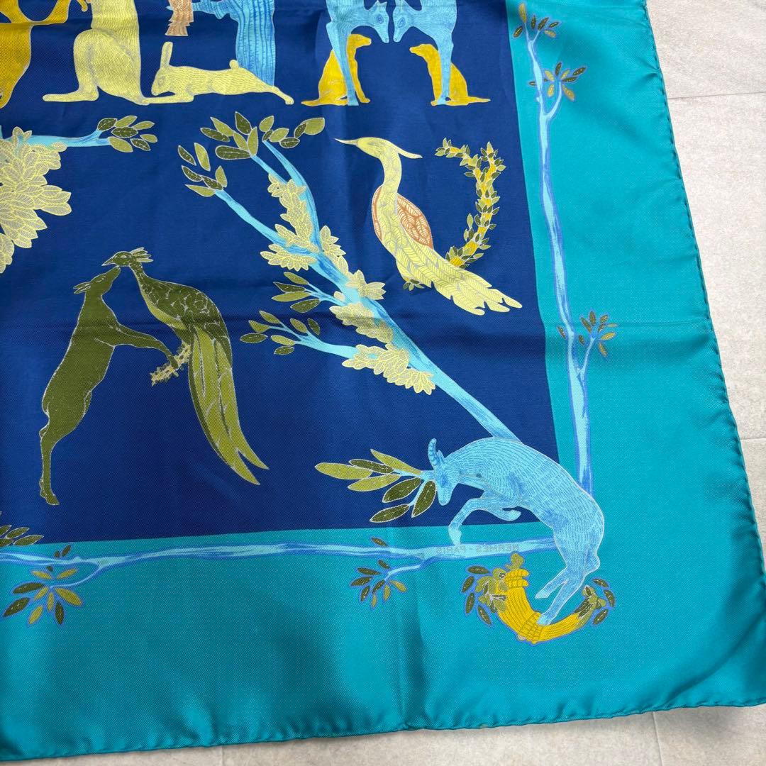 箱付き HERMES エルメス スカーフ カレ90 ANIMAL ALPHAET