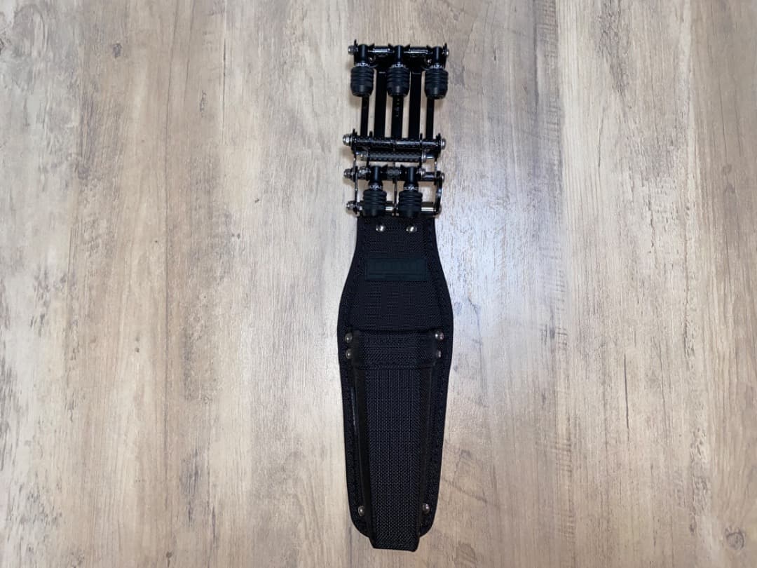 ビットホルダー5P付きベルトループ　ブラック×ピンク