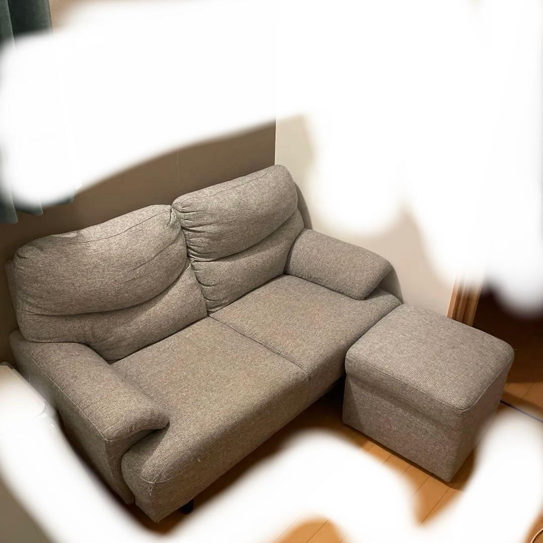 引き取り専用　グレー 2人掛けソファ オットマン付き　お値下げ可能