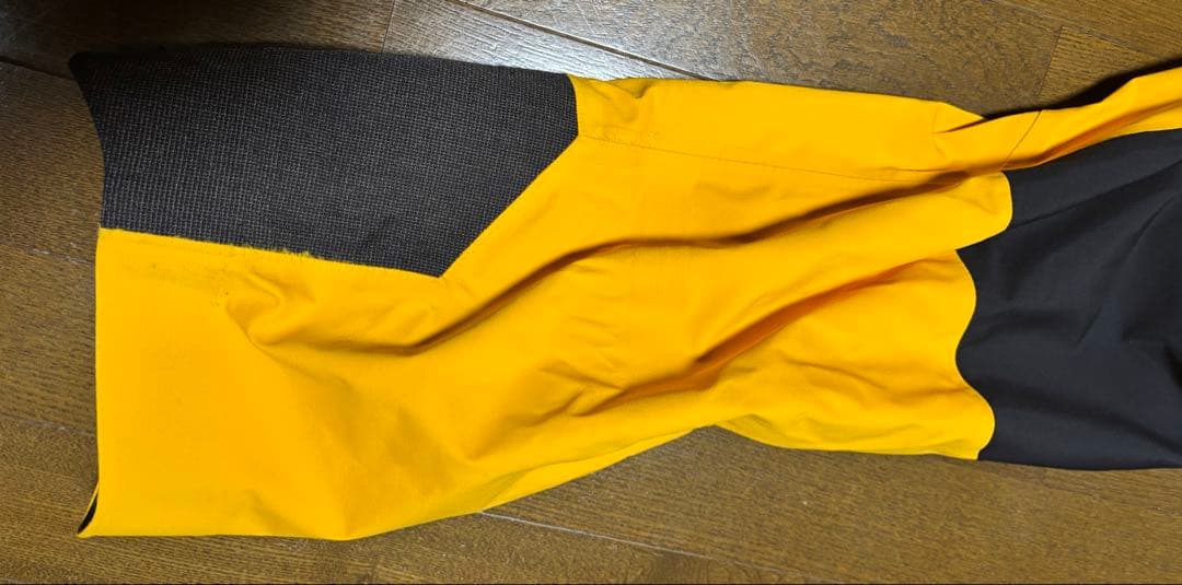 高機能　ノースフェイス　メンズ　ビブパンツ　M サミットゴールド　黒