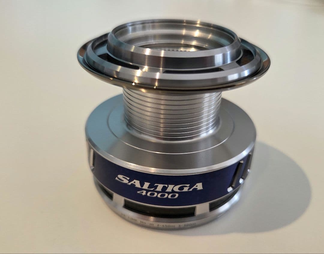 ダイワ 10ソルティガ 4000 純正スプール 未使用品 SALTIGA