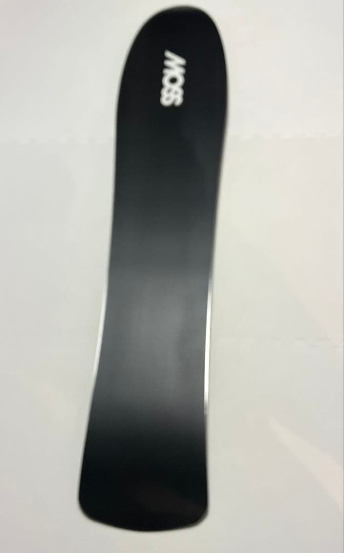 新品　MOSS モス　スノーボード U4 151cm　サーフスノー　サーフィン