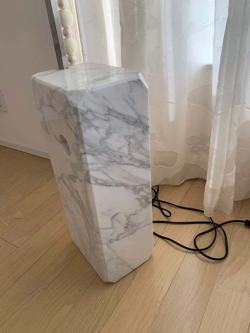 フロス　アルコランプ　11年製　直接引取のみ　大阪