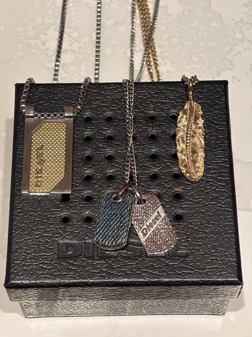 DIESEL ネックレスまとめ売り