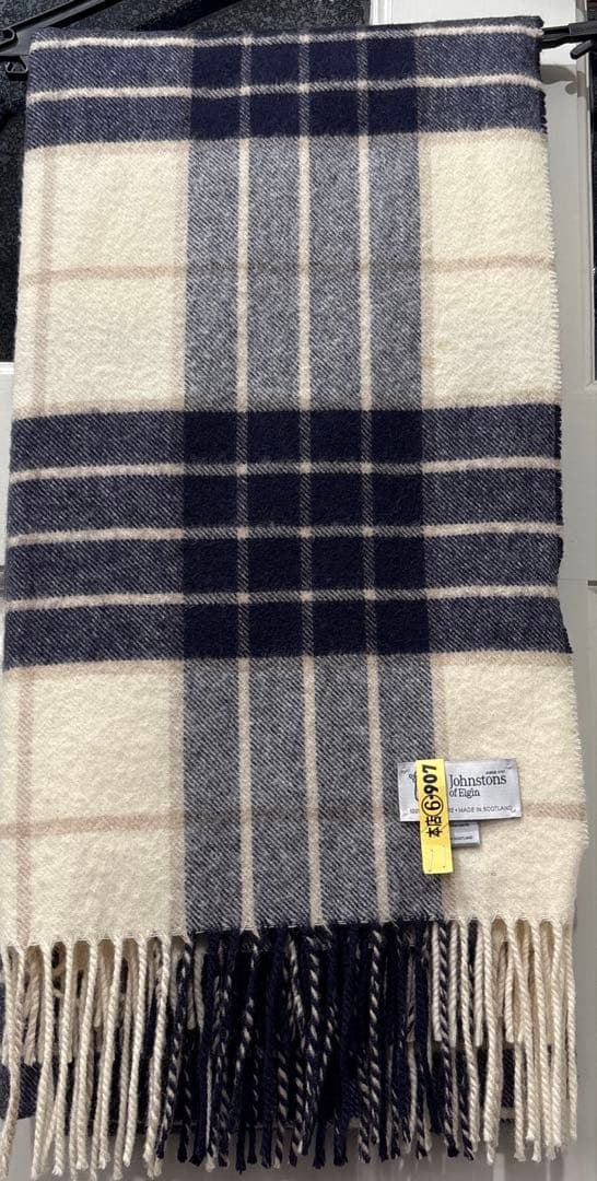 Johnstons of Elgin ジョンストンズ　大判ショール