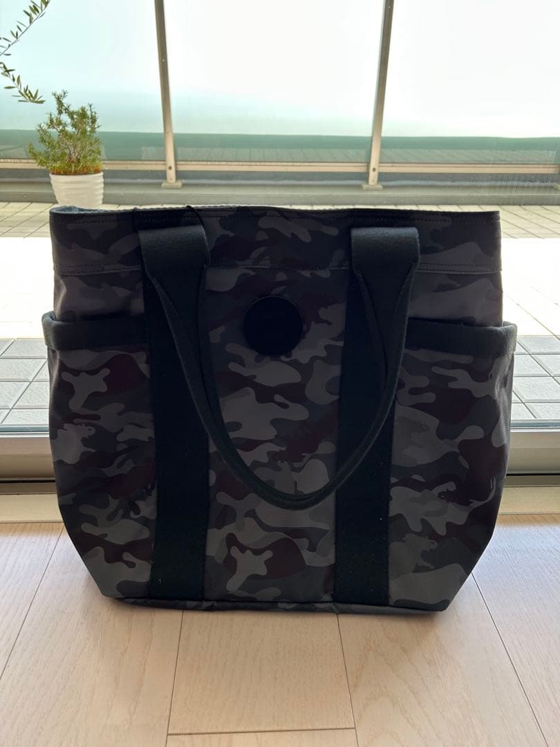 HUNKING WORLD トートバック　カモフラージュ【未使用品】