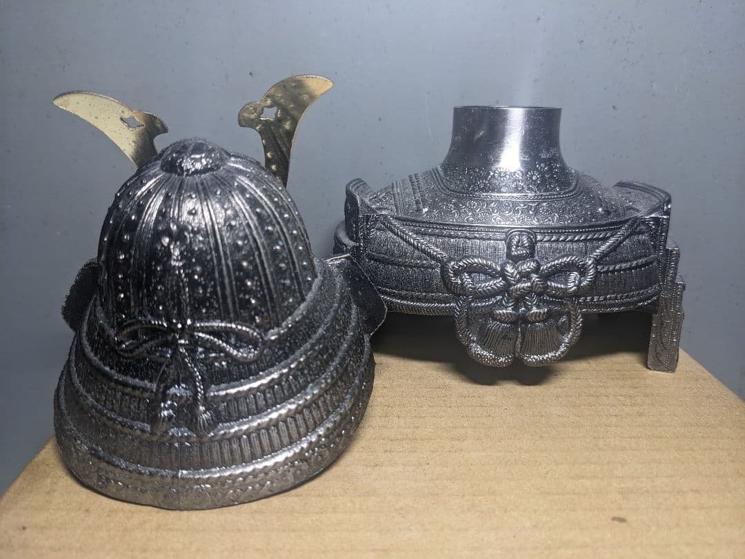 ニッカウィスキー G&G 鎧 兜　甲冑ボトルカバー 戦国武将 金属製