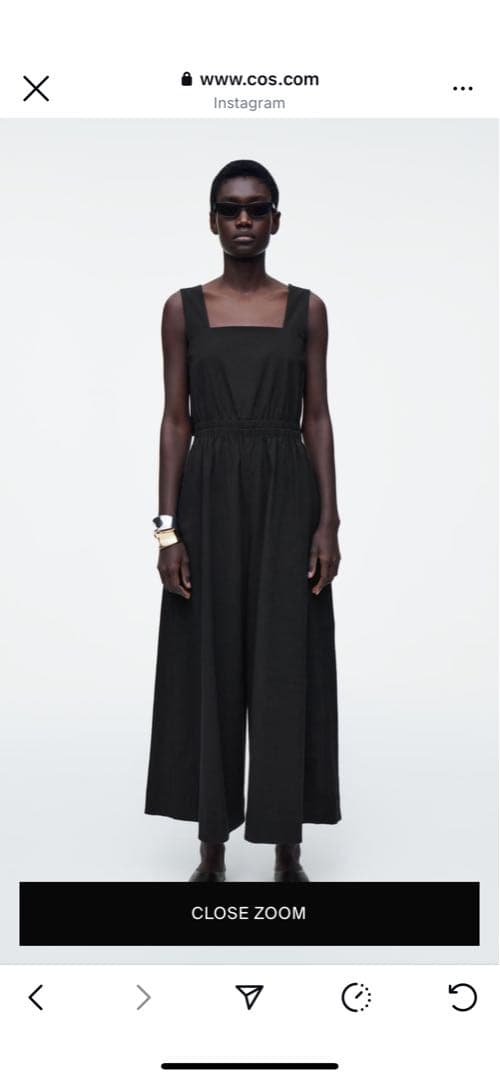 COS オープンバックワイドレッグジャンプスーツ