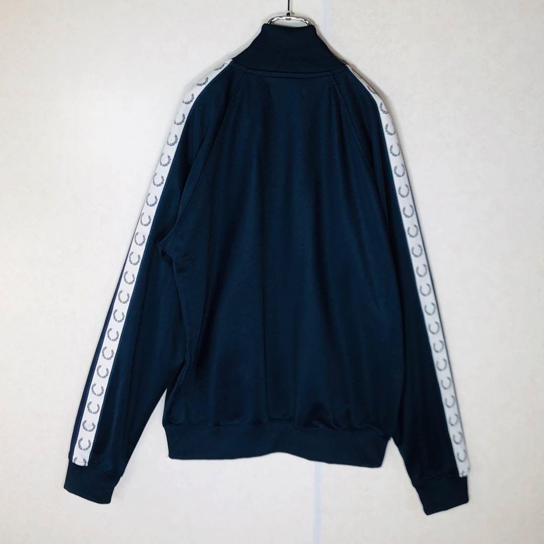 【人気デザイン】フレッドペリー トラックジャケット テープロゴ 刺繍ロゴ L 紺