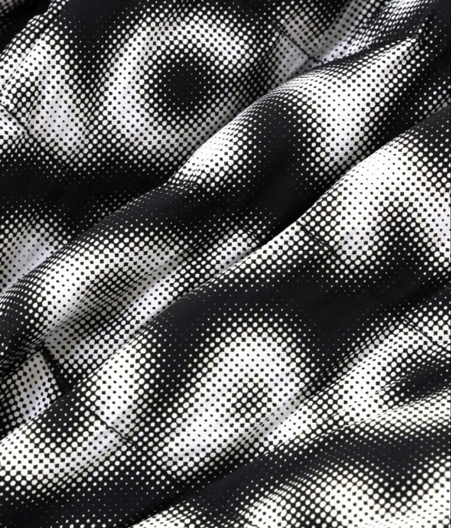 新品 パーリーゲイツ ジャックバニー 薄中綿ブルゾン(6)LL/黒P 最新モデル