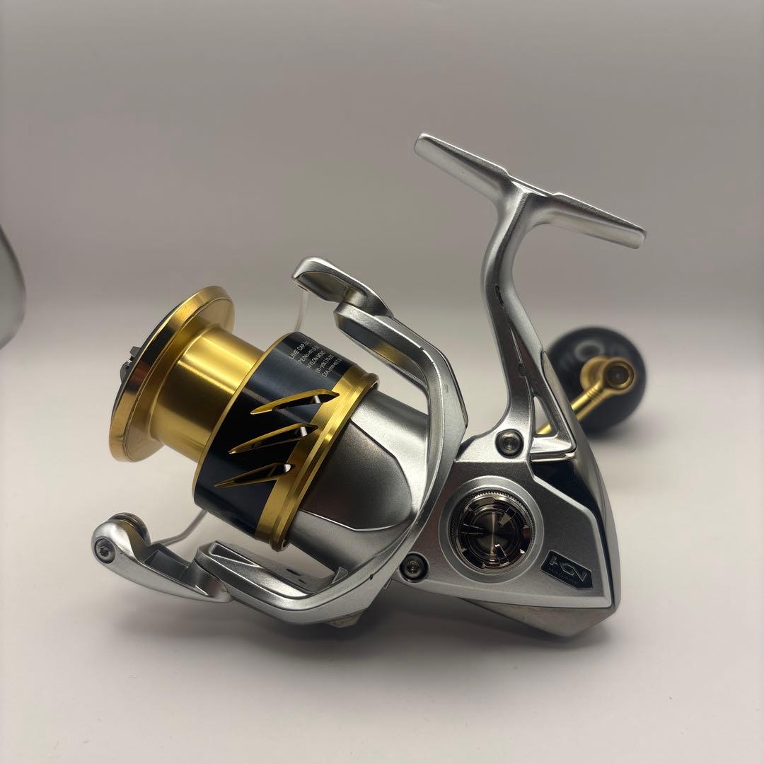 画像追加しました❗️シマノ 18ストラディックSW 4000XG